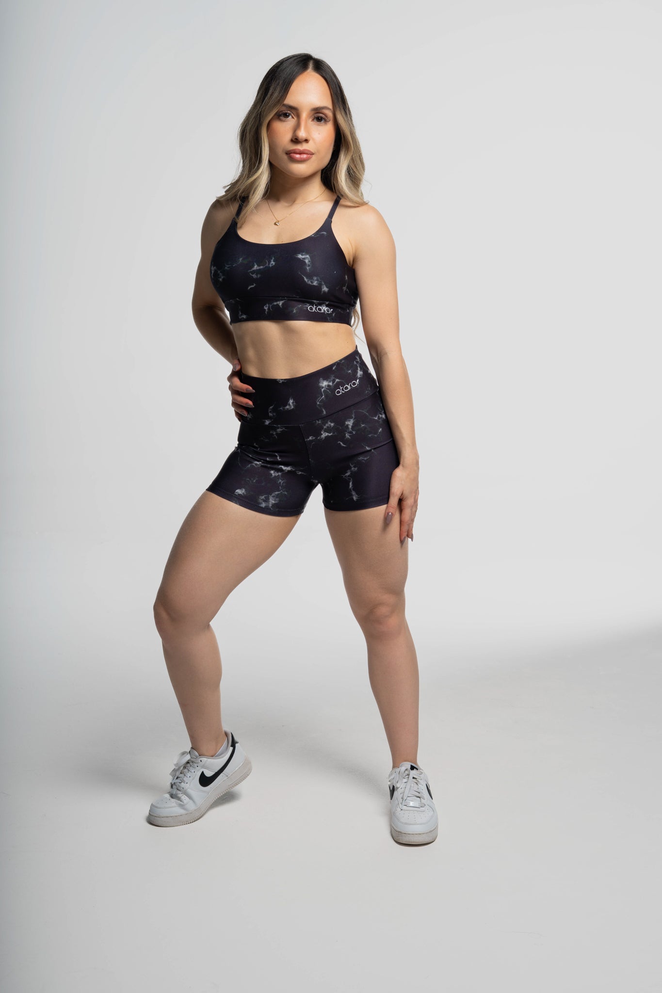 Shorts Mármore Preto - atarafitness