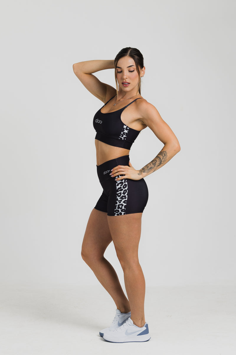 Shorts Curto Onça Branca - atarafitness