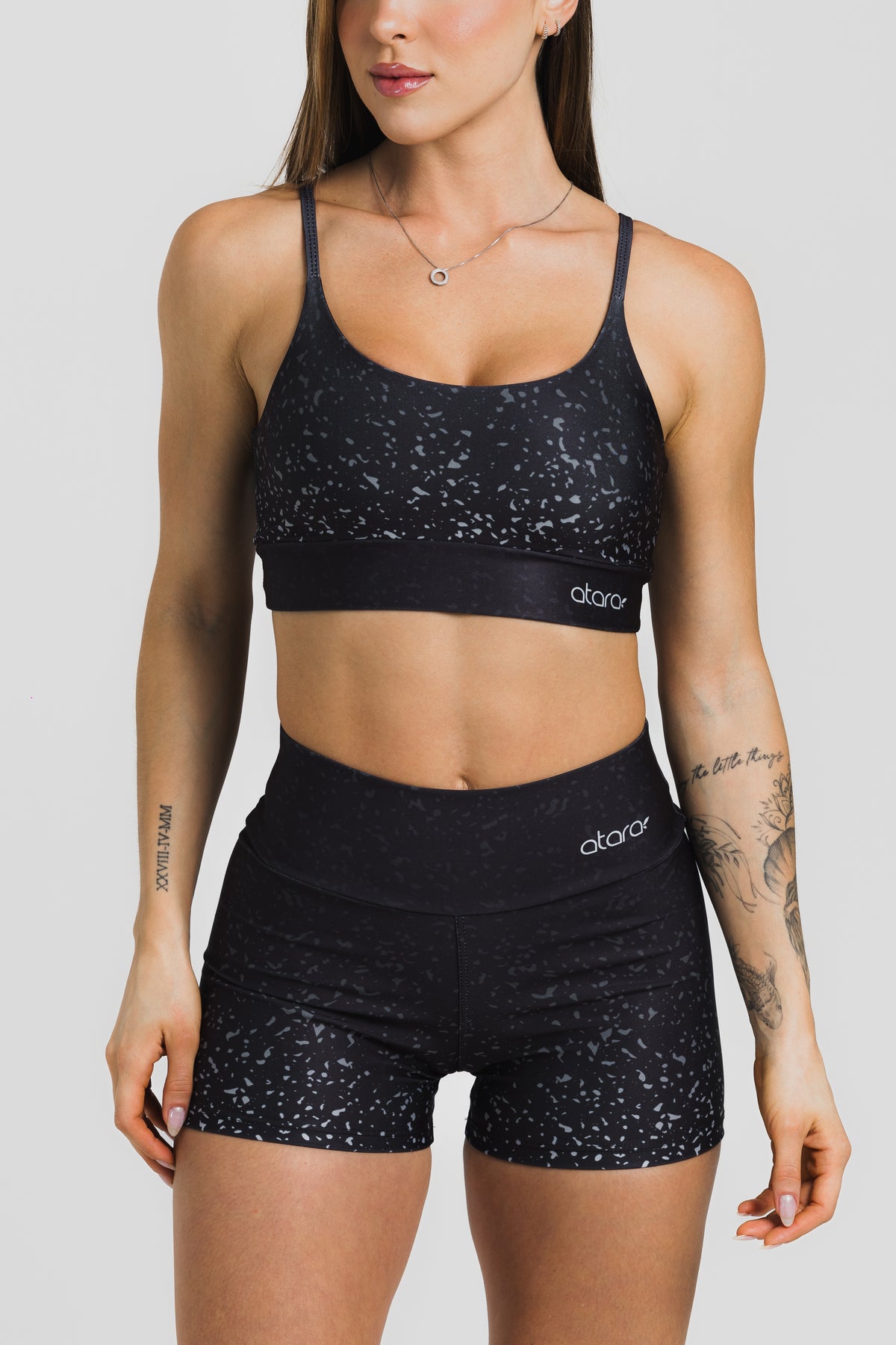 Shorts Curto Glow Black - atarafitness