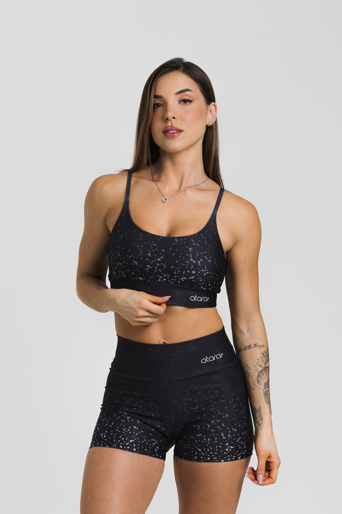Shorts Curto Glow Black - atarafitness