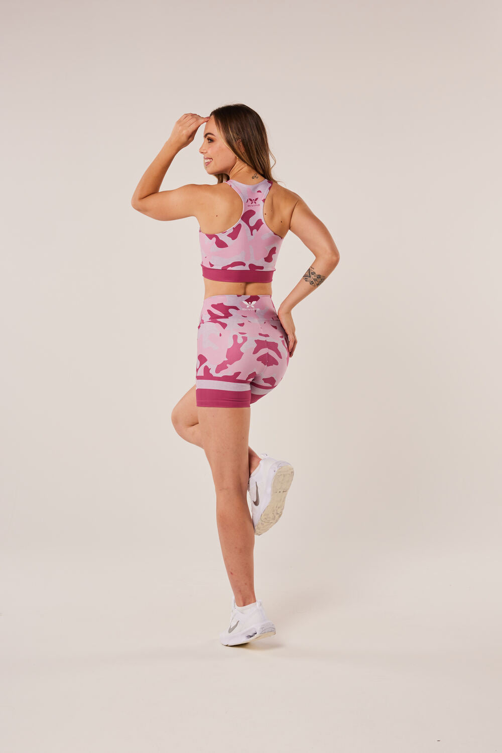 Bermuda Camuflada Mescla Rosa - atarafitness