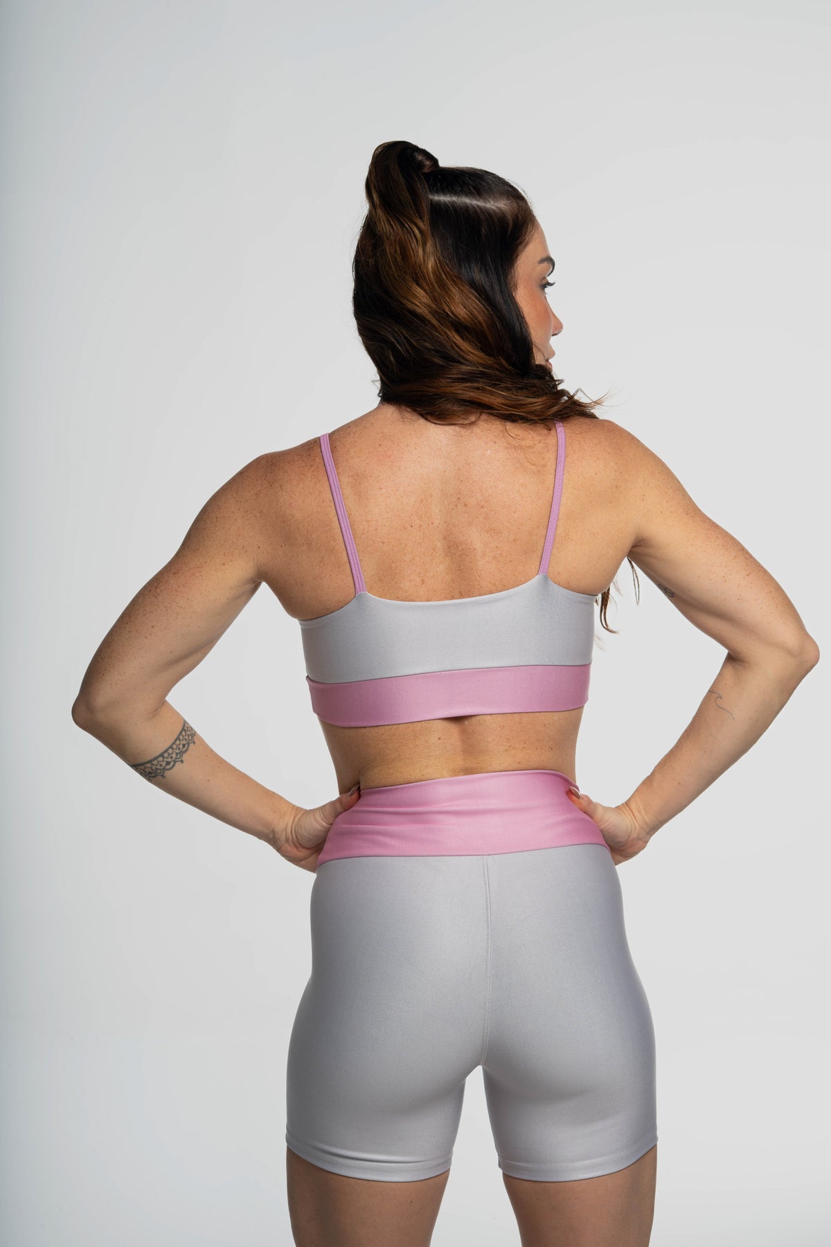 Bermuda Cursiva Rosa - atarafitness