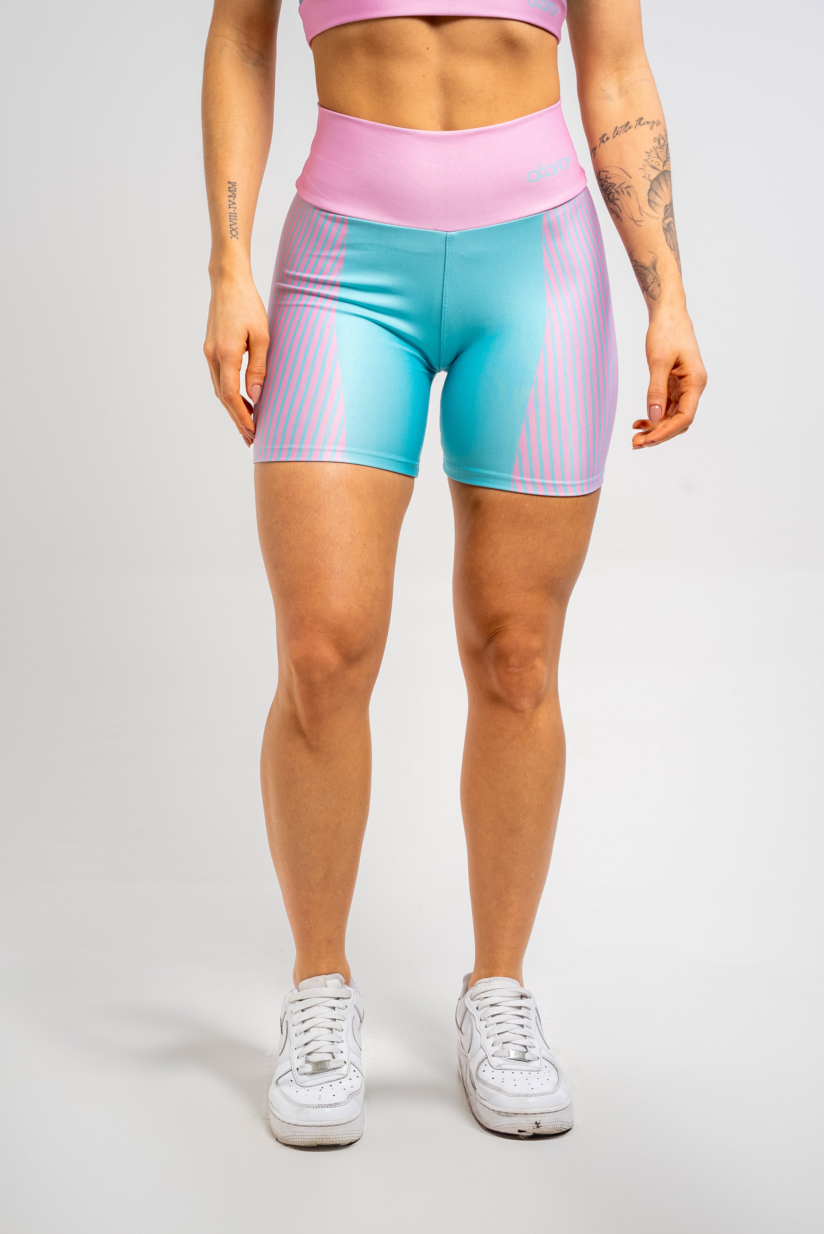 Bermuda Estampa Localizada Listra Rosa - atarafitness