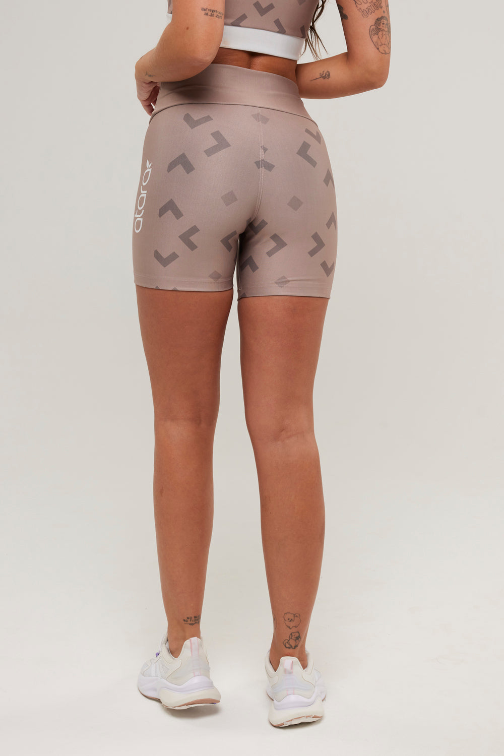 Bermuda Geometrico Caramelo - atarafitness