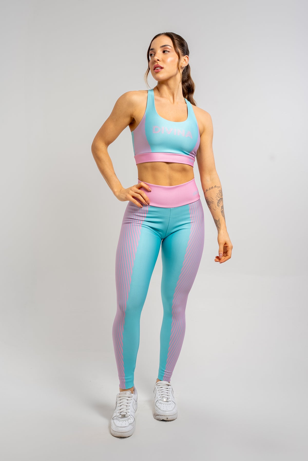 Legging Estampa Localizada Listra Rosa - atarafitness