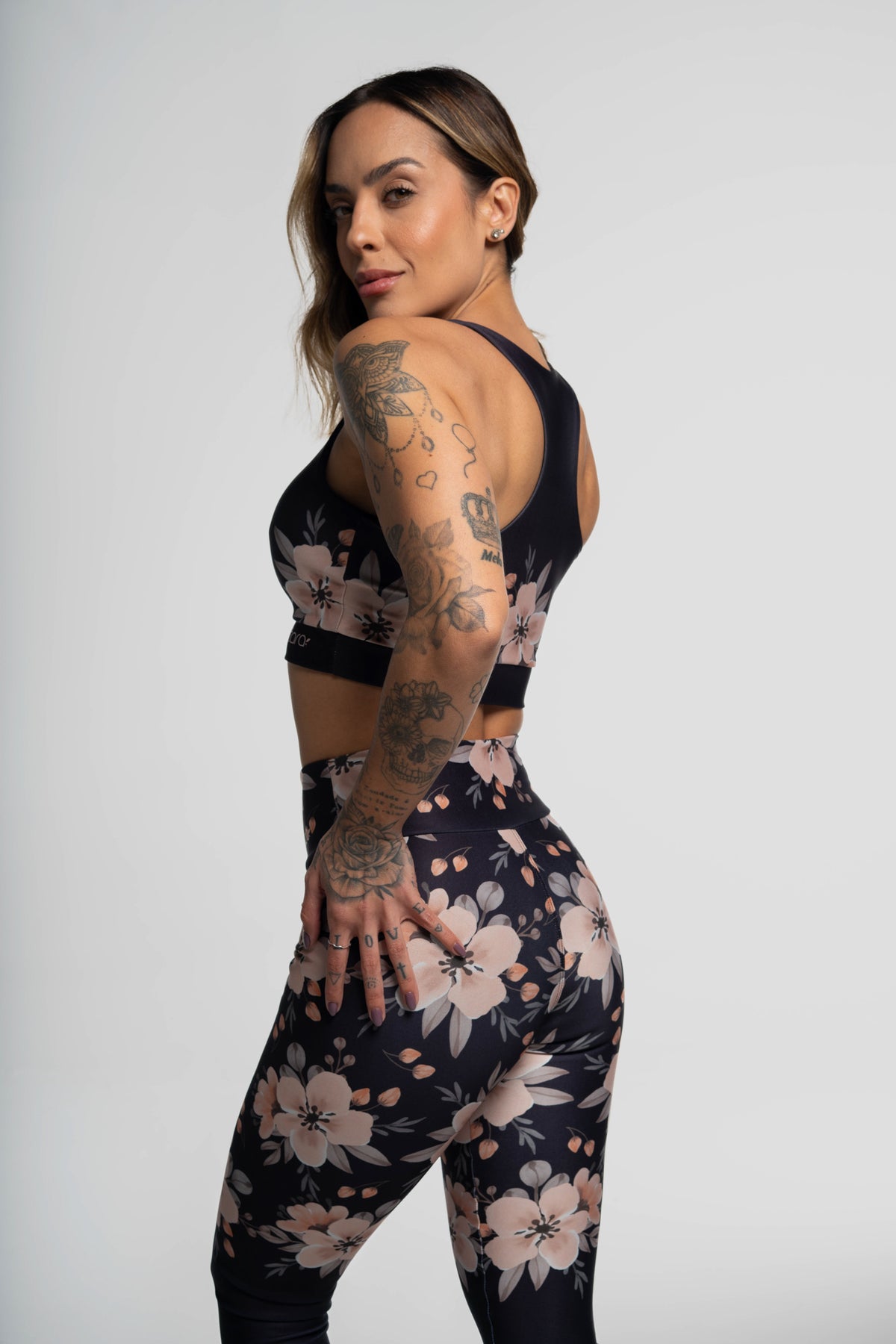 Legging Flower Black - atarafitness