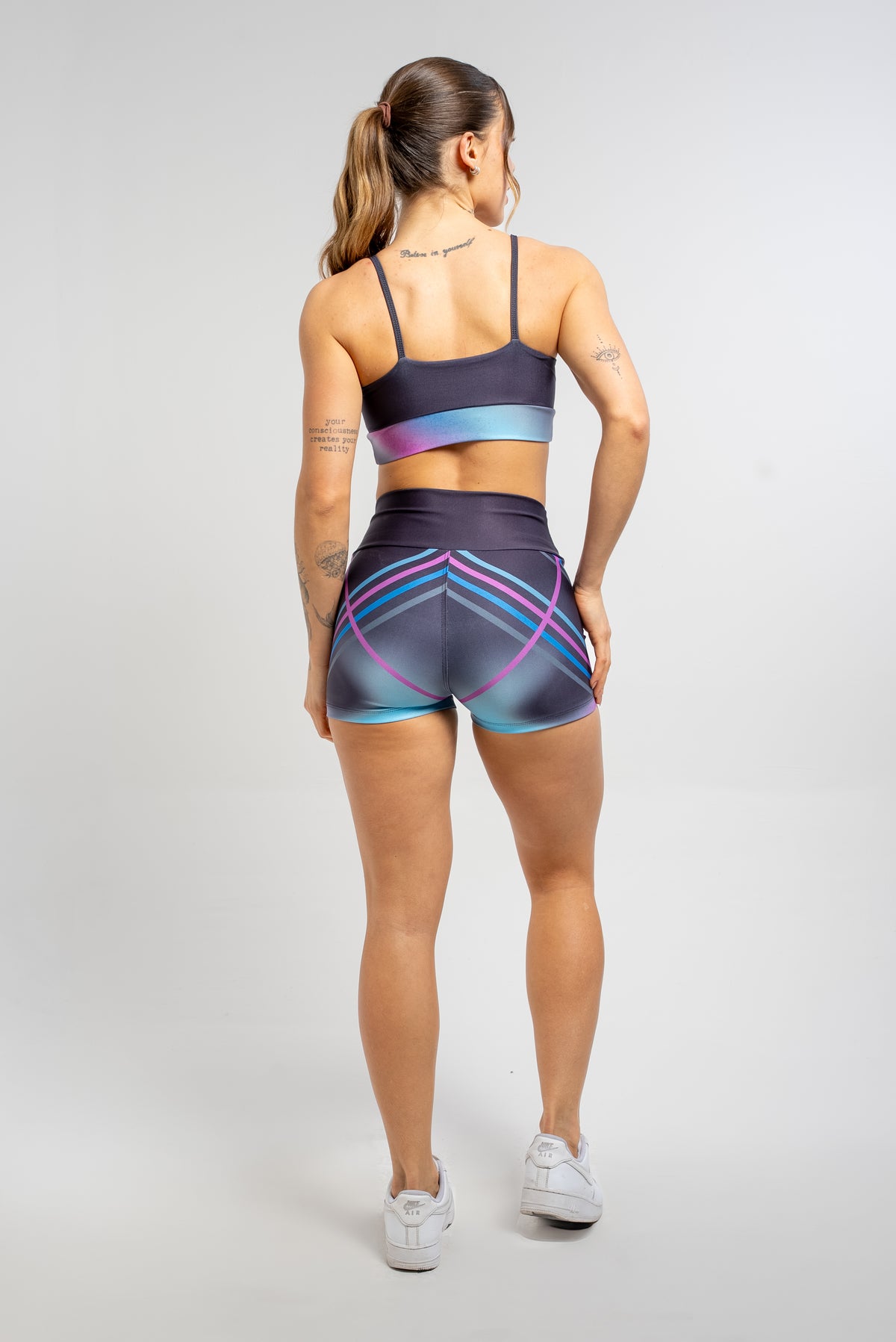 Shorts Aurora Boreal - atarafitness