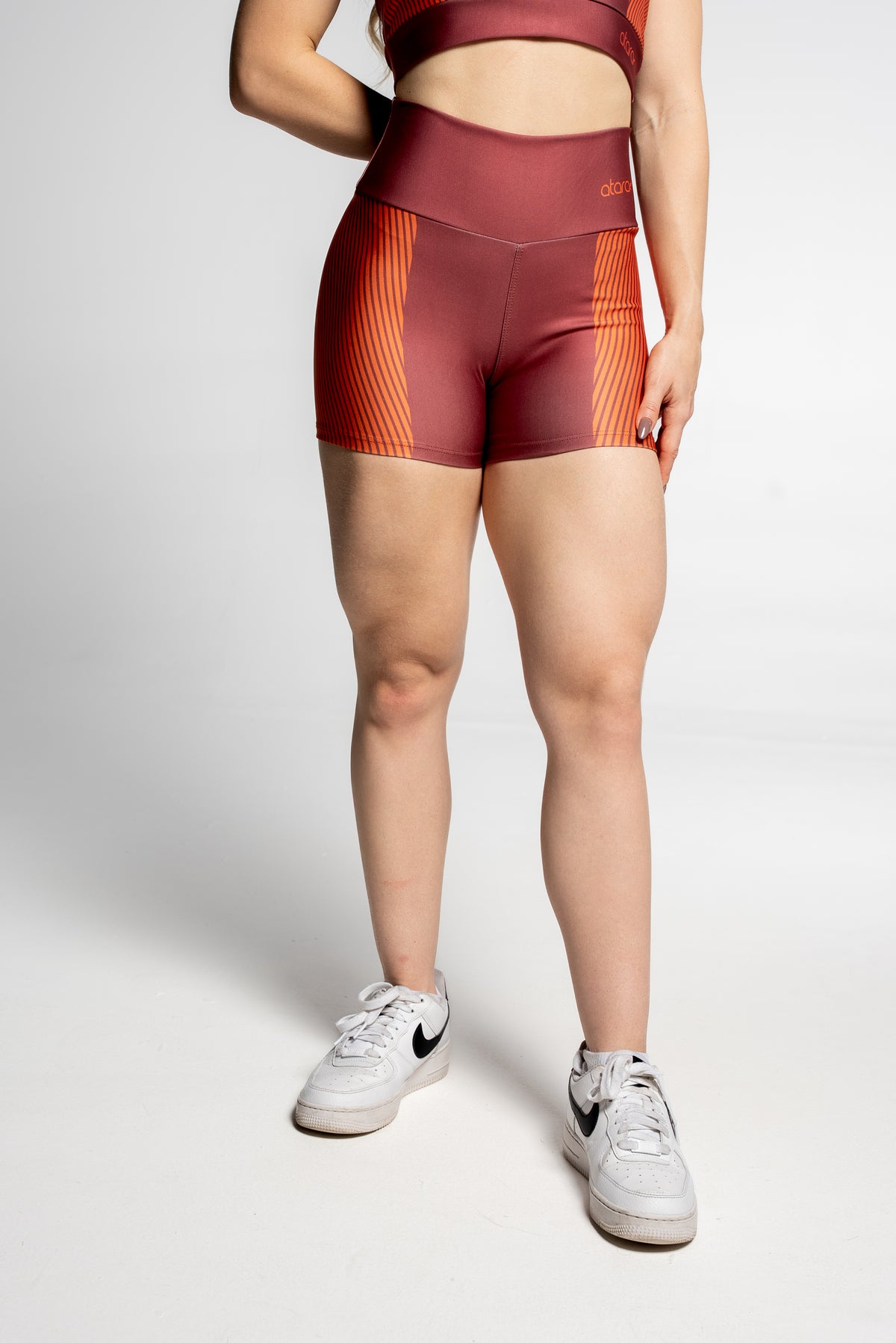 Shorts Listra Laranja - atarafitness