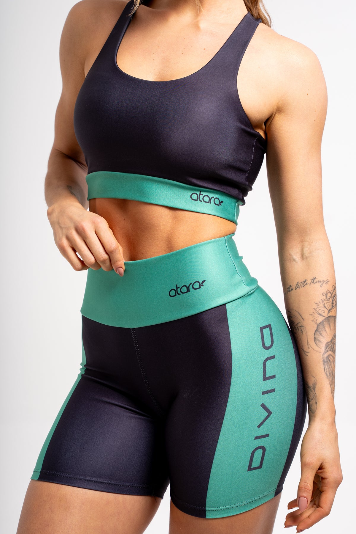 Top Color Block Green - atarafitness