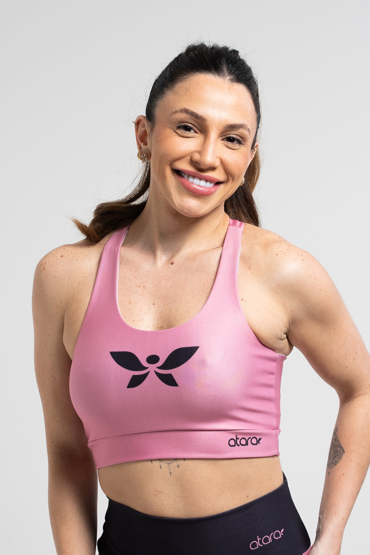 Top Estampa Localizada Preta Poá Rosa - atarafitness